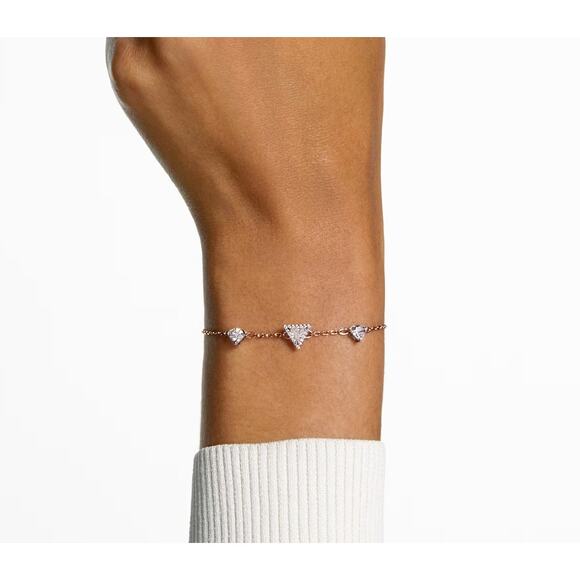 Swarovski Ortyx bracelet Triangle cut, White, Rose gold-tone plated Medium - Picture 6 of 7